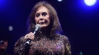 Family Of Loretta Lynn Prepare For The Country Legend’S Last Days