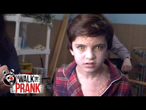 Lizard | Walk the Prank | Disney XD