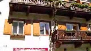 Austria Travel: The Salzkammergut: Hallstatt Main Square