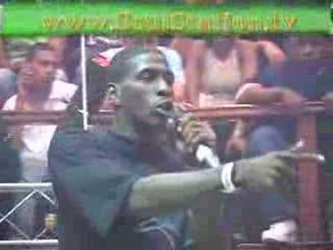 Red Bull Batallas de Los Gallos FINAL 14/15