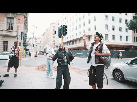 Lowfeye & LaCabra - Khukhumele  (Official Music Video) | Hip Hop | Mabulala | Qwellers