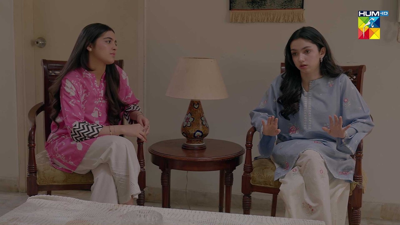 Zoyan Ki Maa Bohat Patakha Aurat Hai...! #ainaasif #tumlarkaybhina - HUM TV