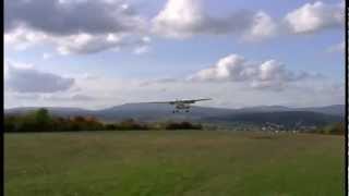 preview picture of video 'Flugplatz am Grasberg Bad Neustadt an der Saale (13.10.2012)'