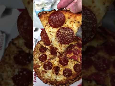 Rosatis frozen pizza review. Average. 5 out of 10.