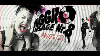 Kitty Kat - Heiß (with lyrics)