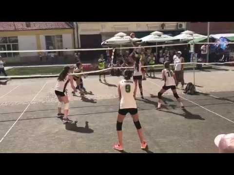 MALA ODBOJKA U13 OK FORESTA-ŽOK ORAŠJE 2:1 (1/8 finala) Valpovo street volleyball 02.06.2018.