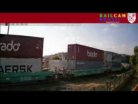 TREM DOUBLE STACK PASSANDO POR ITIRAPINA