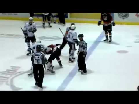 Taylor Crunk vs Tyler Lewington