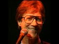 HANK MARVIN live "Mystery Train" (Singing!) with funny start