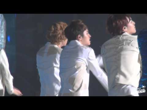 120829 MUSIC BANK MAMA (D.O. FOCUS)