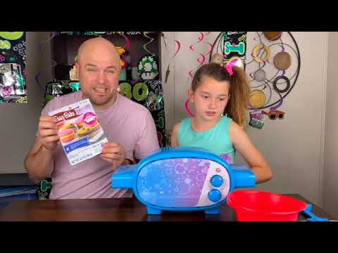 Best toys of the 1980's!!! Part 1 (Easy Bake Oven)
