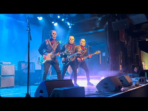 Los Tiki Phantoms LIVE - August 18, 2023 - Asbury Lanes - Asbury Park, NJ - Horror Surf Rock