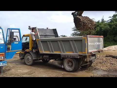 BharatBenz 1217C Medium Duty Trucks