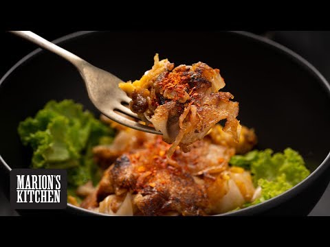 Char Your Noodles Until They're Almost Burnt: The Secret to Thailand's Kuay Teow Kua Gai