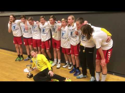 Åhus Handboll p02 segersång