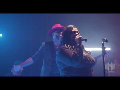 Travis Malloy and Kim Burrell (A MUST SEE!!!) Through The Fire/Love