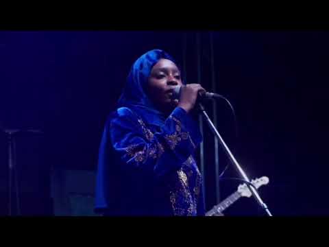 Badi Star ft kwa ishara taarab band - Yalaiti Taarab Video live performance