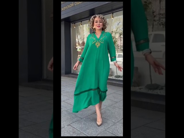Vídeo relacionado con COSDREAMER Vestidos de Regencia Vestidos de Cintura Alta para Mujeres Vestidos de Baile Retro Victoria para Mujeres (Azul, S)
