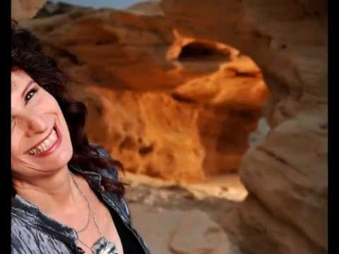 Video thumbnail for Ba’alat Ha’or - בעלת האור