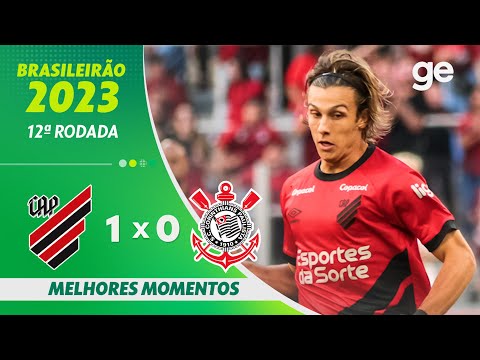 Gols e lances de Athletico Paranaense x Corinthians