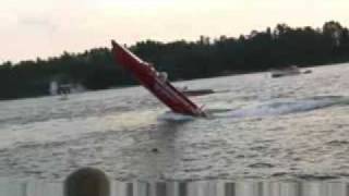 How to make a wheelie with a speed boat