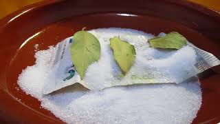 HECHIZO PARA ATRAER EL DINERO CON AZÚCAR Y LAUREL