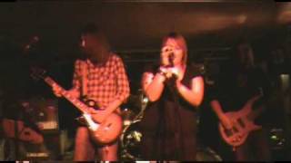 Halls Of Ivy - The One (video)