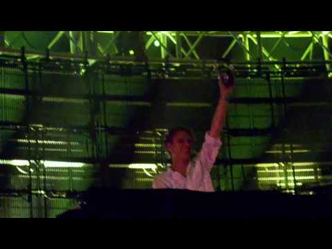 ASOT 450 NYC Day 3 - Armin Intro