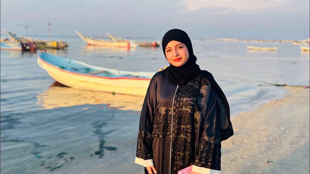 ماريا قحطان تغني باشل حبك معي في ساحل المخا