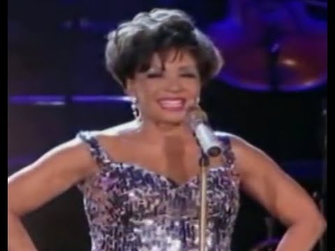Shirley Bassey - The Lady Is A Tramp (2009 Live at Electric Proms)