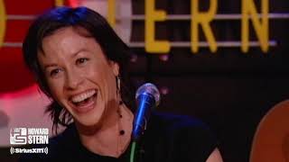 Alanis Morissette “Everything” on the Stern Show (2004)