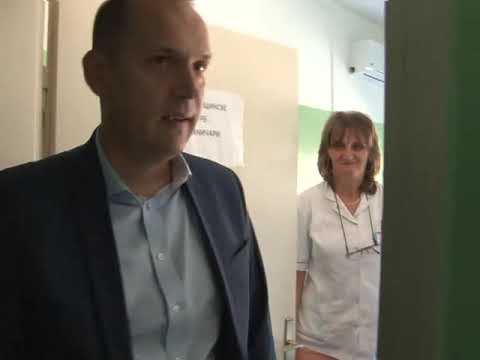 Ministar Loncar u poseti Domu zdravlja u Raski