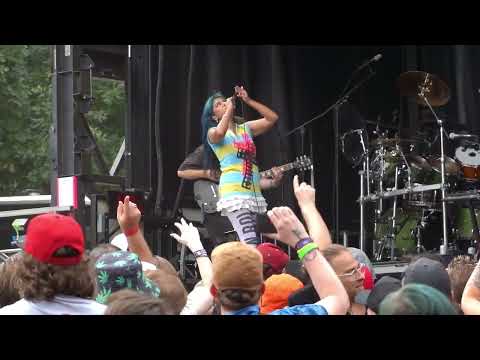 Ecca Vandal @ Shaky Knees 09-20-2025