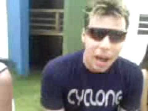 PAULINHO DA PG  RIMANDO NA HORA COM MC BOY E YOSHI