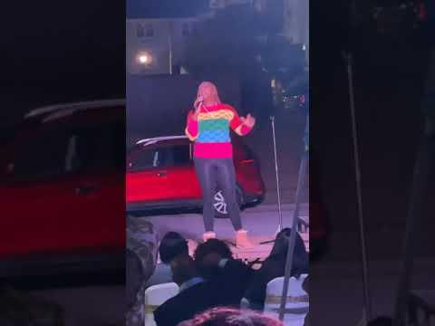 Le'Andria Johnson "Thank You Lord" and "Deliver Me"