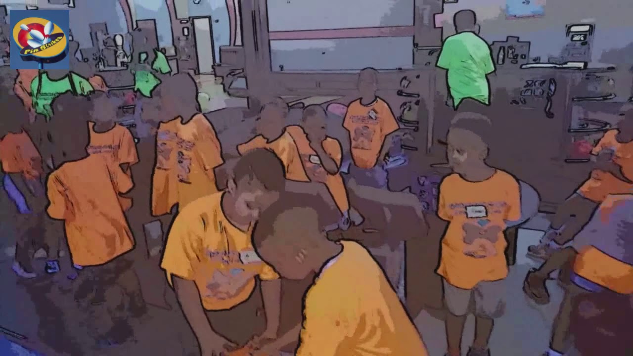 Emmanuel's Kids Summer Camp field trip at Pin Strikes.