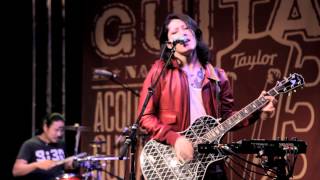 Miyavi &quot;Whats My Name?&quot; - NAMM 2013 with Taylor Guitars