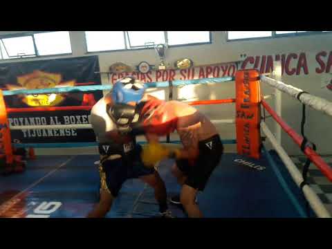 Boxeando cheroke y cañerito ruiz de los mochis sin. En tijuana bc