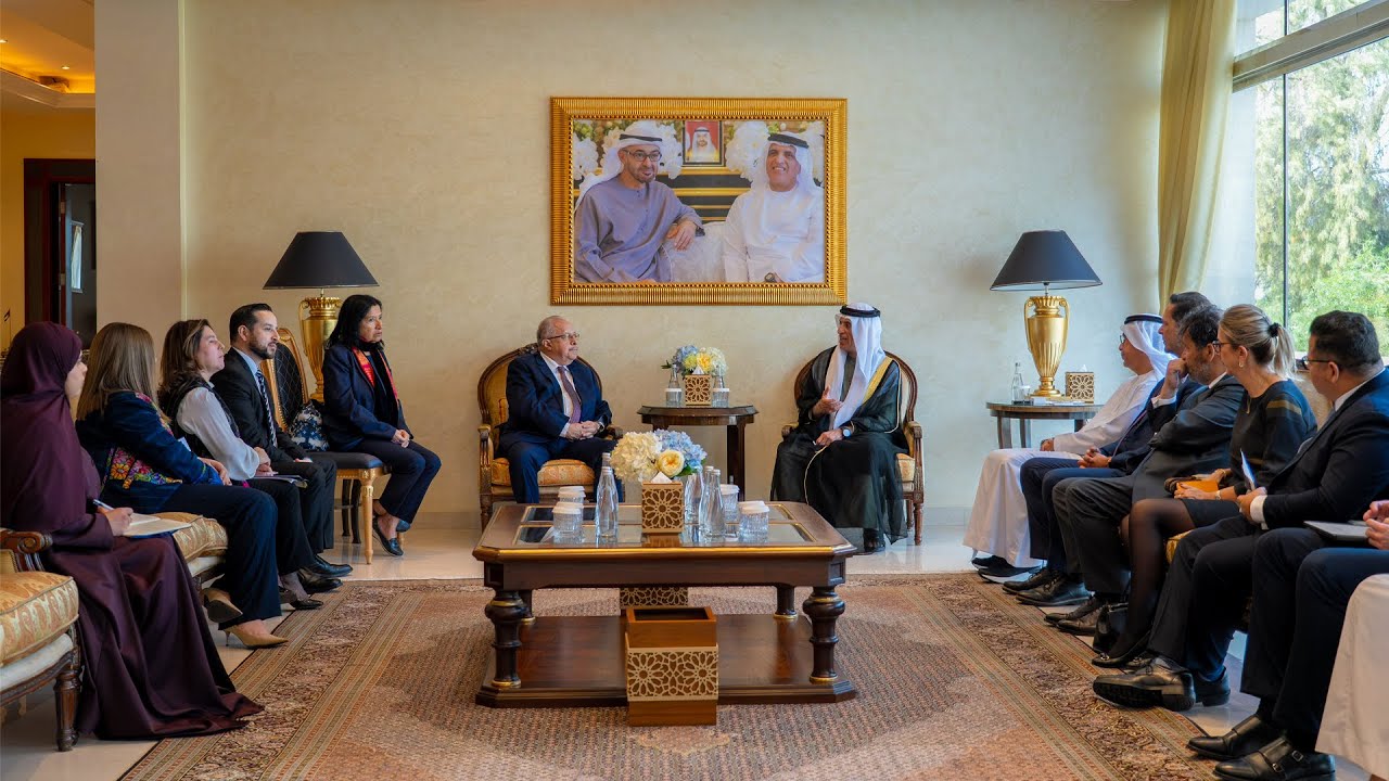 صورة بعنوان: Youtube Image