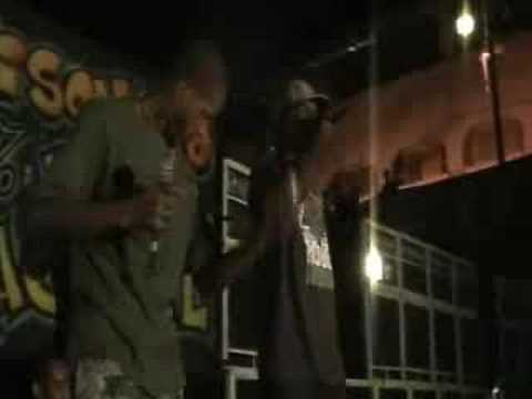 MC GALO E MC DOLORES