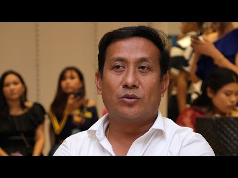 Asuk Thuna // Sadananda on stage