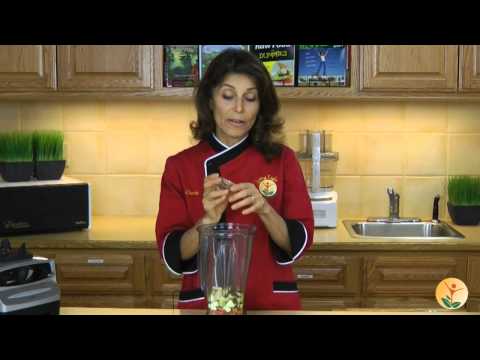 Raw Food Recipe: Spicy Red Bell Pepper Chipotle Hummus