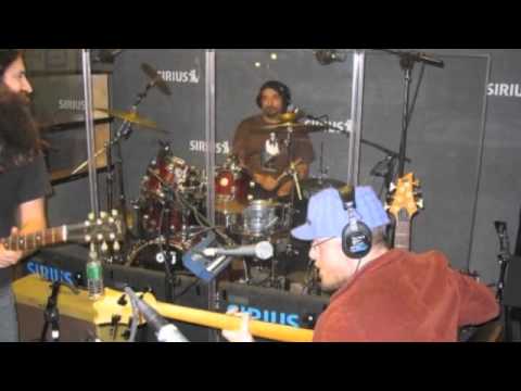 RED HOT MAMA - 420 FUNK MOB and DRUGS ( Live at Sirius )