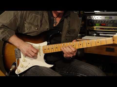 RobbieCalvoGuitar.com - Planet Waves Cable Review