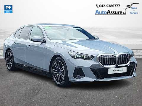 BMW i5 EDRIVE40 M-SPORT *** Brooklyn Grey / Comfor - Image 2