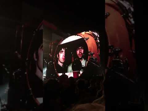 Foo Fighters - Under Pressure [live @ Reading 2019]