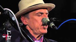 John Hiatt - "Blues Can't Even Find Me" (Live at WFUV)
