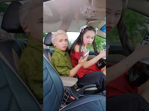 Both of us are totally embarrassed 🚗 🤣 #taihoa #funny #shorts