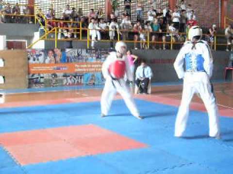 Pedro Brandão(GM) x Juan Castro( dos Anjos) Campeonato Paraense 2011
