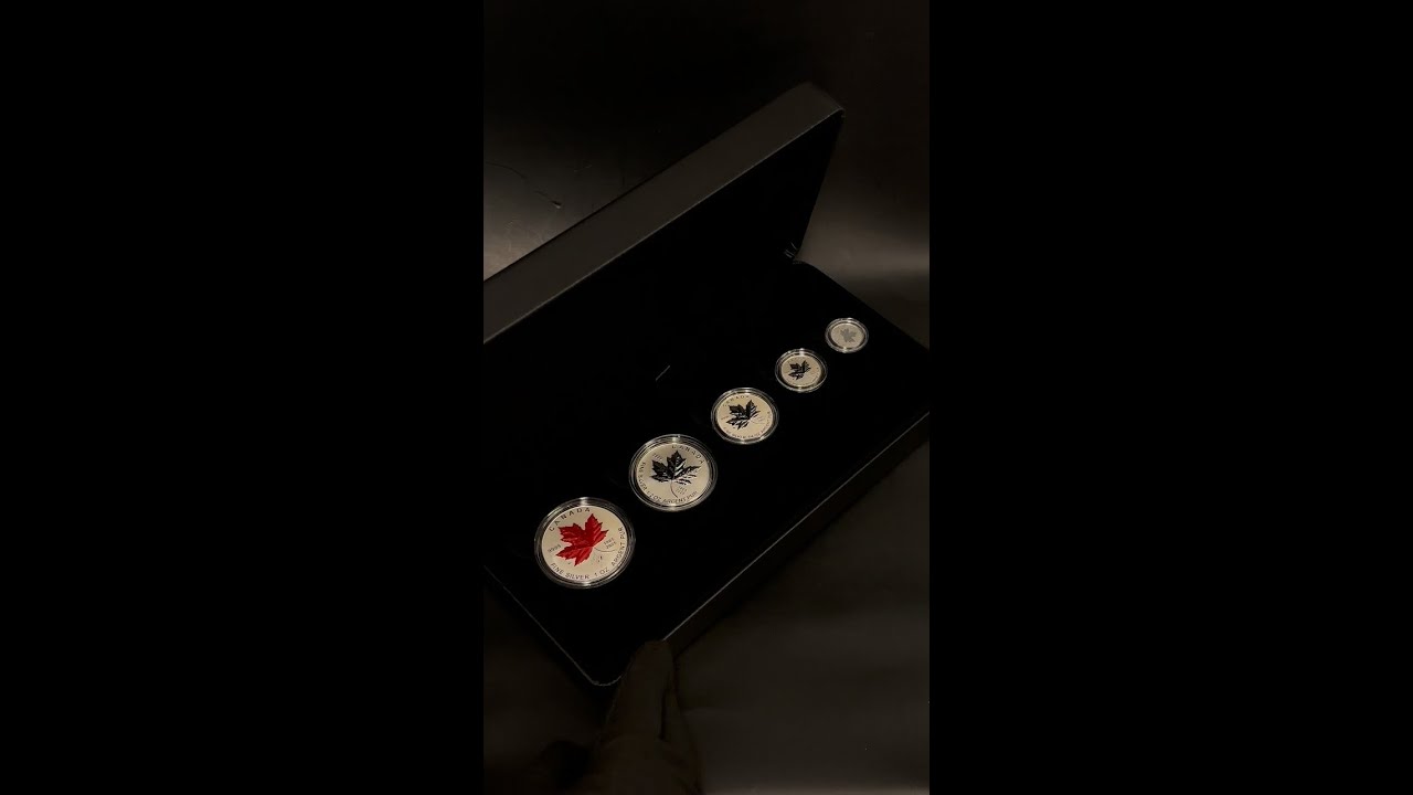 2025 Canada 1.9 oz Silver Maple Canadian Flag 60th Anniversary 5-Coin Set!